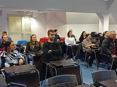 /A/2024/3/C/Posjet studenata laika koji se pripremaju za crkvene službe Hrvatskom katoličkom sveučilištu2024 (3).jpg