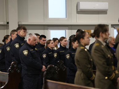 /A/2024/3/D/Krizni put i misa branitelji (10).JPG