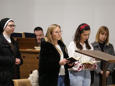 /A/2024/3/D/Održana korizmena duhovna obnova za vjeroučiteljeice i odgojiteljice u vjeri1 (6).JPG