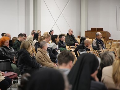 /A/2024/3/D/Održana korizmena duhovna obnova za vjeroučiteljeice i odgojiteljice u vjeri2024 (11).JPG