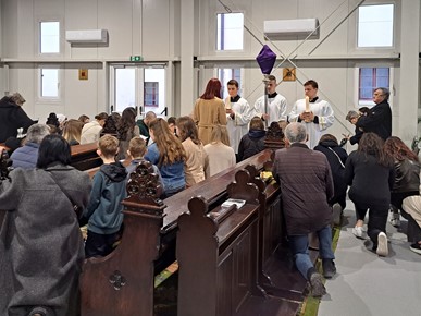 /A/2024/3/E/Križni put za srednjoškolce u Bogoslužnom prostoru 18032024 (1).jpg