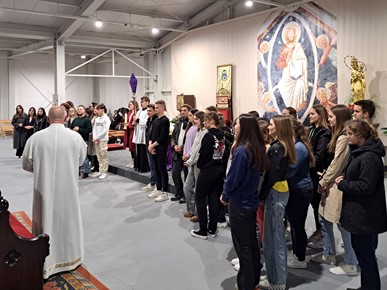 /A/2024/3/E/Križni put za srednjoškolce u Bogoslužnom prostoru 18032024 (3).jpg