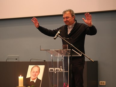 /A/2024/3/E/Miho Demovic obljetnica (23).JPG