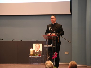 /A/2024/3/E/Miho Demovic obljetnica (4).JPG