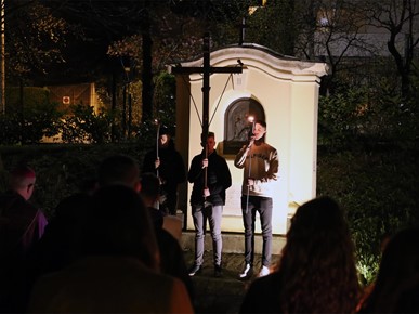 /A/2024/3/G/Križni put za mlade na Ksaveru 2024 (12).JPG