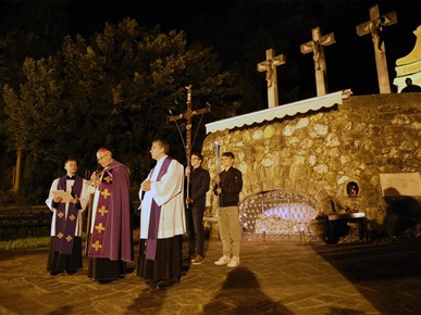 /A/2024/3/G/Križni put za mlade na Ksaveru 2024 (33).JPG