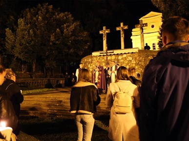 /A/2024/3/G/Križni put za mlade na Ksaveru 2024 (35).JPG