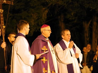 /A/2024/3/G/Križni put za mlade na Ksaveru 2024 (43).JPG