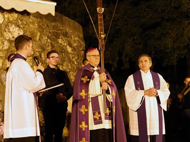 /A/2024/3/G/Križni put za mlade na Ksaveru 2024 (44).JPG