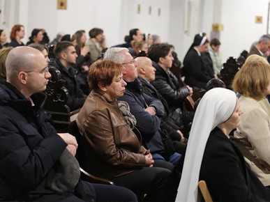 /A/2024/3/I/Nadbiskup Kutleša predvodio Misu večere Gospodnje2024 (23).JPG