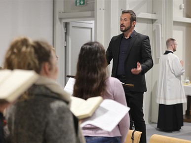 /A/2024/3/I/Nadbiskup Kutleša predvodio Misu večere Gospodnje2024 (33).JPG