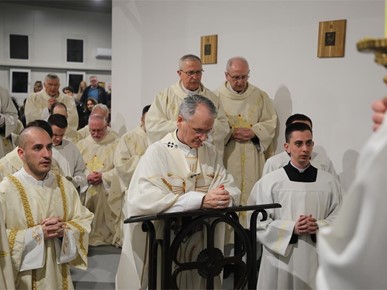 /A/2024/3/I/Nadbiskup Kutleša predvodio Misu večere Gospodnje2024 (38).JPG