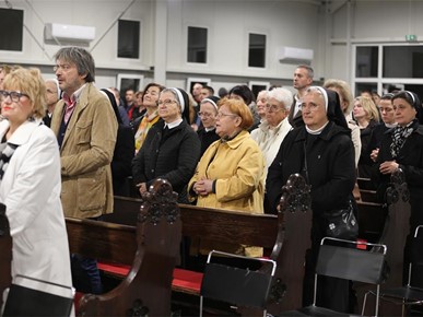 /A/2024/3/I/Nadbiskup Kutleša predvodio Misu večere Gospodnje2024 (7).JPG