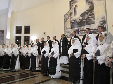 /A/2024/3/I/Održan korizmeni koncert ansambla Lado u Brestju2024 (2).JPG