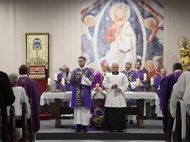 /A/2024/3/Kuharićevo/Euharistijsko slavlje prigodom 22. obljetnice smrti kardinala Kuharića (30).JPG