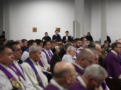 /A/2024/3/Kuharićevo/Euharistijsko slavlje prigodom 22. obljetnice smrti kardinala Kuharića (42).JPG