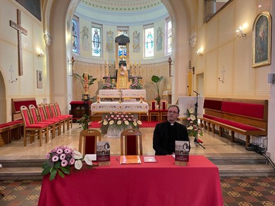 /A/2024/4/D/Predstavljanje knjige Krasic (2).jpeg