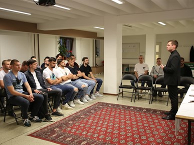 /A/2024/4/F/KMNL - zahvalnica i podjela medalja (16).JPG