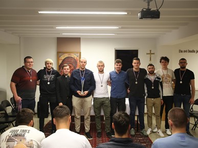 /A/2024/4/F/KMNL - zahvalnica i podjela medalja (31).JPG