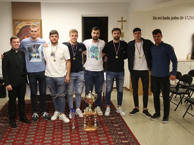 /A/2024/4/F/KMNL - zahvalnica i podjela medalja (35).JPG