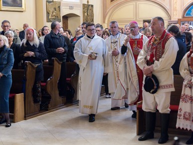 /A/2024/5/A/​Biskup Gorski blagoslovio obnovljenu crkvu Uznesenja Blažene Djevice Marije u Stenjevcu (10).jpg