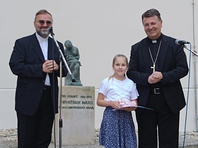 /A/2024/5/C/Majčin dan_velika Erpenja 2024 (1).jpg