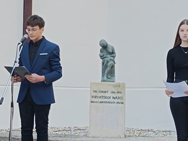 /A/2024/5/C/Majčin dan_velika Erpenja 2024 (2).jpg