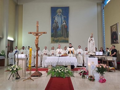 /A/2024/5/C/Nadbiskup Kutleša predvodio misno slavlje proslave svetkovine Gospe Fatimske u Samostanu svete Klare2024 (3).jpg