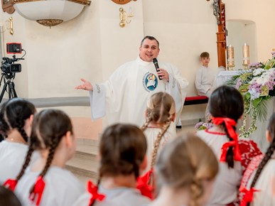 /A/2024/5/E/Prvi svjetski dan djece proslavljen u Župi Lupoglav2024 (2).JPG