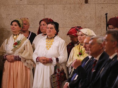 /A/2024/5/F/Nadbiskup Kutleša predvodio misno slavlje prigodom proslave svetkovine Tijelova i Dana državnosti Republike Hrvatske2024 (25).JPG