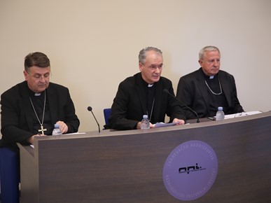 /A/2024/5/F/Održana konstituirajuća sjednica Prezbiterskog vijeća Zagrebačke nadbiskupije (4).JPG