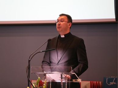 /A/2024/5/F/Podjela diploma djakoni 2024 (5).JPG