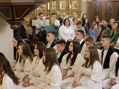 /A/2024/5/F/Župa Presvetog Trojstva u Krašiću proslavila titular2024 (5).jpg