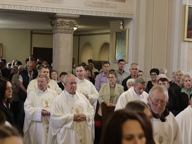 /A/2024/5/F/Župa Presvetog Trojstva u Krašiću proslavila titular2024 (7).jpg