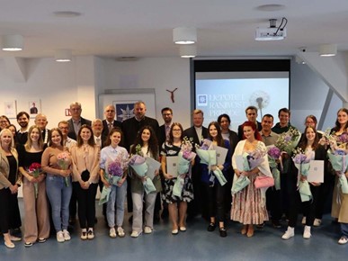 /A/2024/6/A/Održana dodjela rektorovih nagrada i proglašenje pobjednika 10. fotonatječaja HKS-a (2).jpg