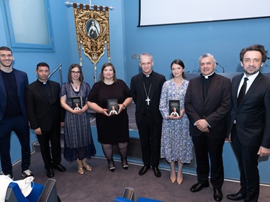 /A/2024/6/A/U Vijencu predstavljena knjiga „Sveta Maravillas – naravno u Nadnaravnom“2024 (9).jpg