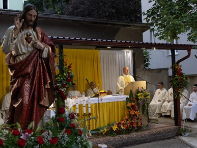 /A/2024/6/B/Proslavljena svetkovina Presvetog Srca Isusova kod isusovaca u Palmotićevoj (1).jpg