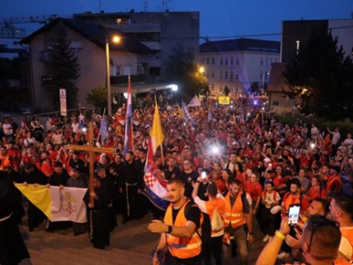 /A/2024/6/C/6. Antunovski hod mladih (2).jpg