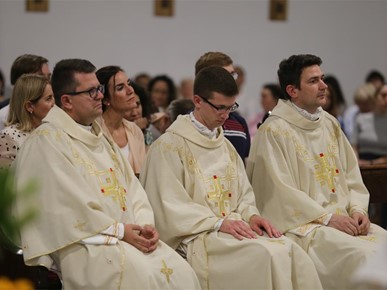 /A/2024/6/G/Nadbiskup Kutleša predvodio misno slavlje proslave blagdana sv. Josemarije Escrive2024 (12).JPG