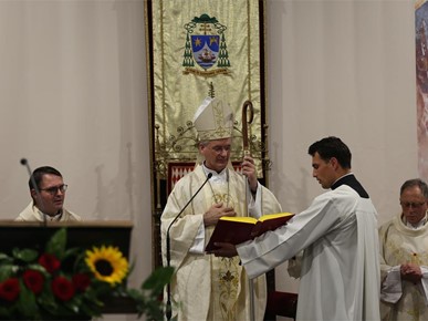 /A/2024/6/G/Nadbiskup Kutleša predvodio misno slavlje proslave blagdana sv. Josemarije Escrive2024 (25).JPG