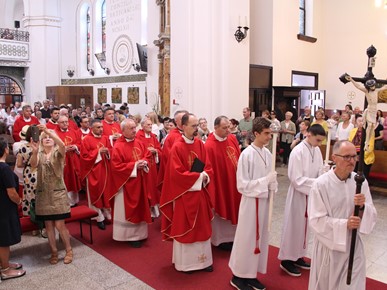 /A/2024/6/H/Nadbiskup Kutleša predvodio proslavu župne svetkovine sv. Petra u Zagrebu (1).JPG