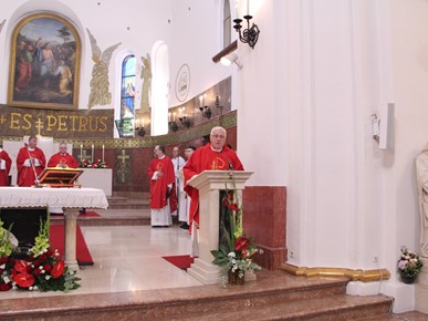 /A/2024/6/H/Nadbiskup Kutleša predvodio proslavu župne svetkovine sv. Petra u Zagrebu (8).JPG