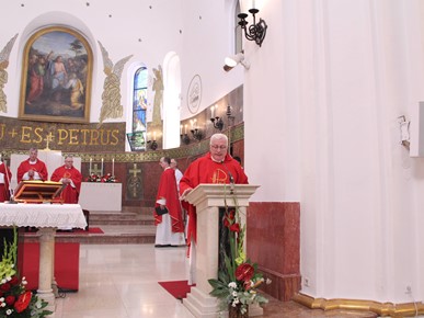 /A/2024/6/H/Nadbiskup Kutleša predvodio proslavu župne svetkovine sv. Petra u Zagrebu (9).JPG