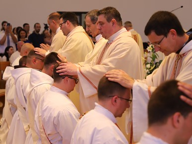 /A/2024/6/Svećeničko ređenje/Svećeničko ređenje 2024 (17).JPG