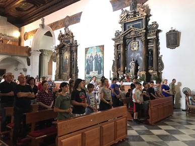 /A/2024/7/A/Duhovno ljetovanje mladih Župe svete Terezije od Djeteta Isusa na otoku Prviću (1).jpg