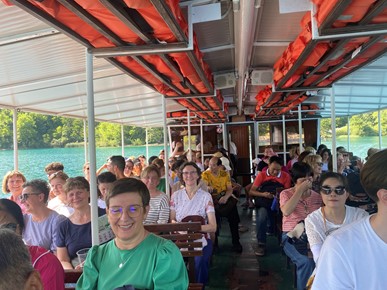 /A/2024/7/A/​Duhovne vježbe na Plitvicama za vjeroučitelje Zagrebačke nadbiskupije (1).jpg