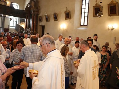 /A/2024/7/B/Biskup Ivan Milovan proslavio dijamantni svećenički jubilej (11).JPG