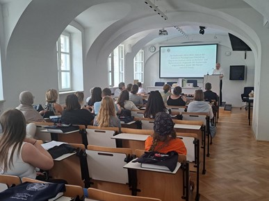 /A/2024/7/B/Profesori i djelatnici Katoličkoga teološkog fakulteta Sveučilišta Karl-Franzens iz Graza posjetili KBF (2).jpg