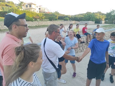 /A/2024/7/C/Nagradno ljetovanje na Lošinju za najbolje ekipe Vjeronaučne olimpijade (2).jpg