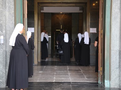 /A/2024/7/C/Sprovod s Barbara M Cindori (1).JPG